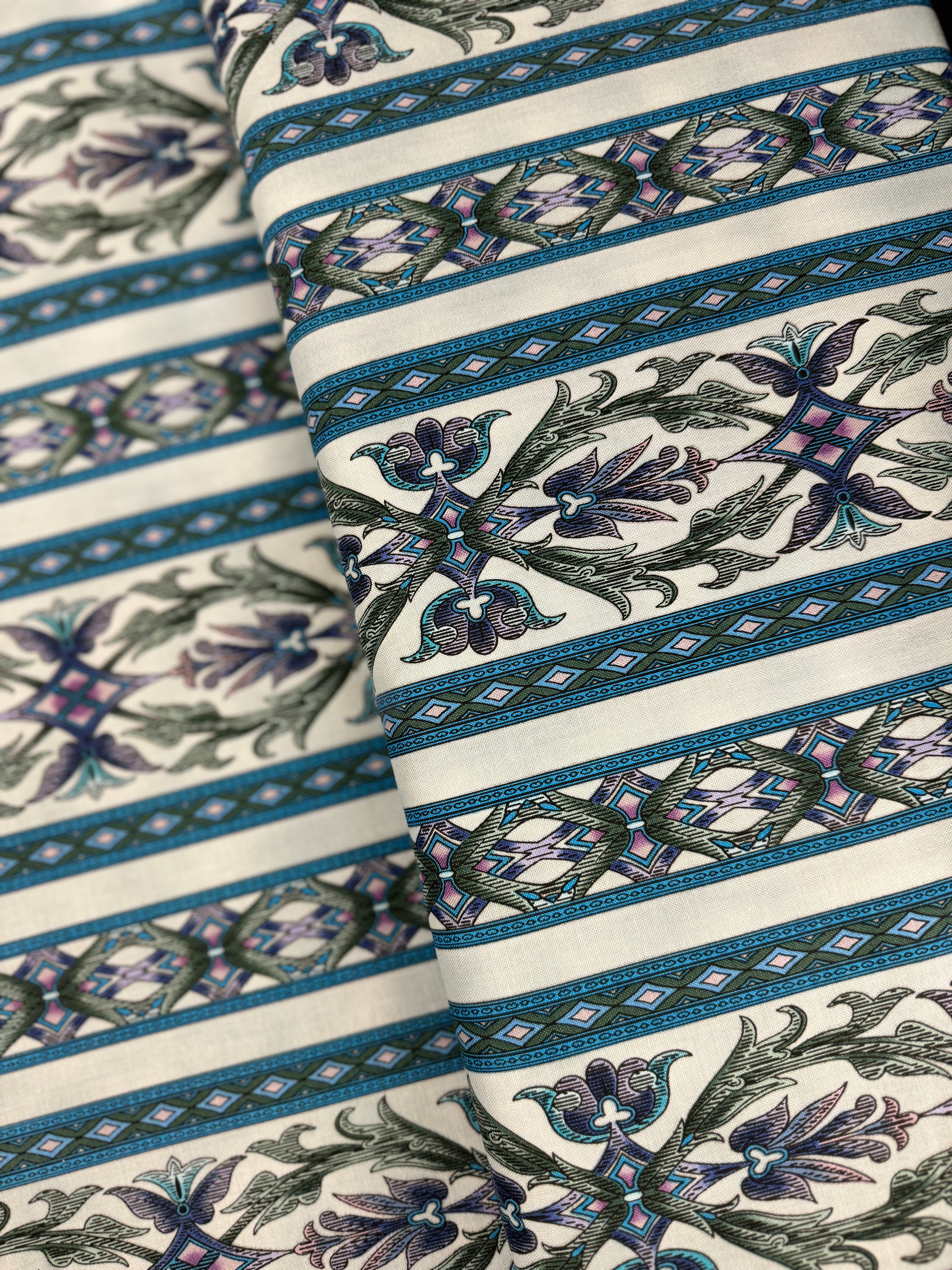 Floral Fantasy - Border Iris Yardage