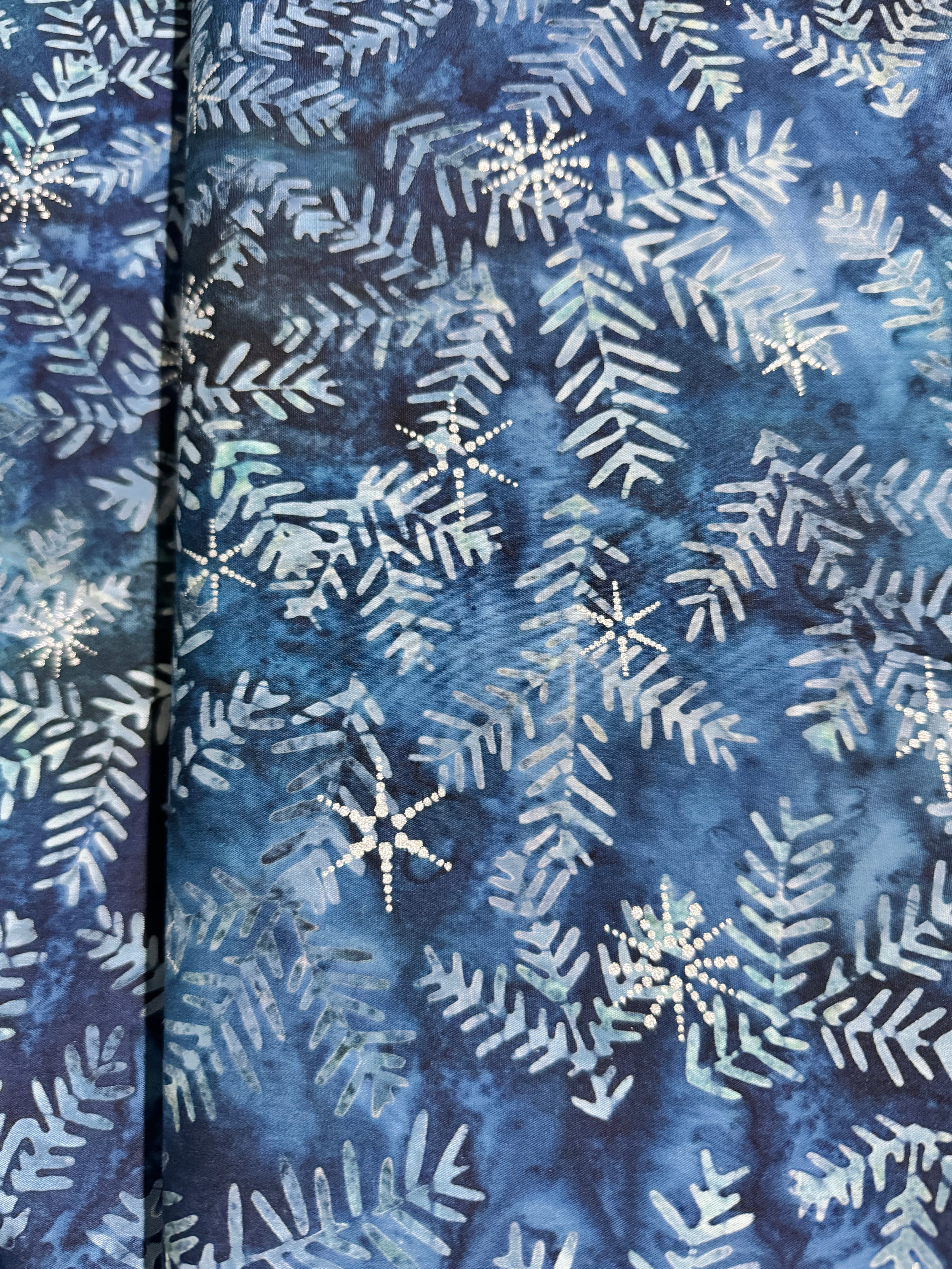 Artisan Batiks - Winter Wonderland - Evening Silver Sparkle Yardage