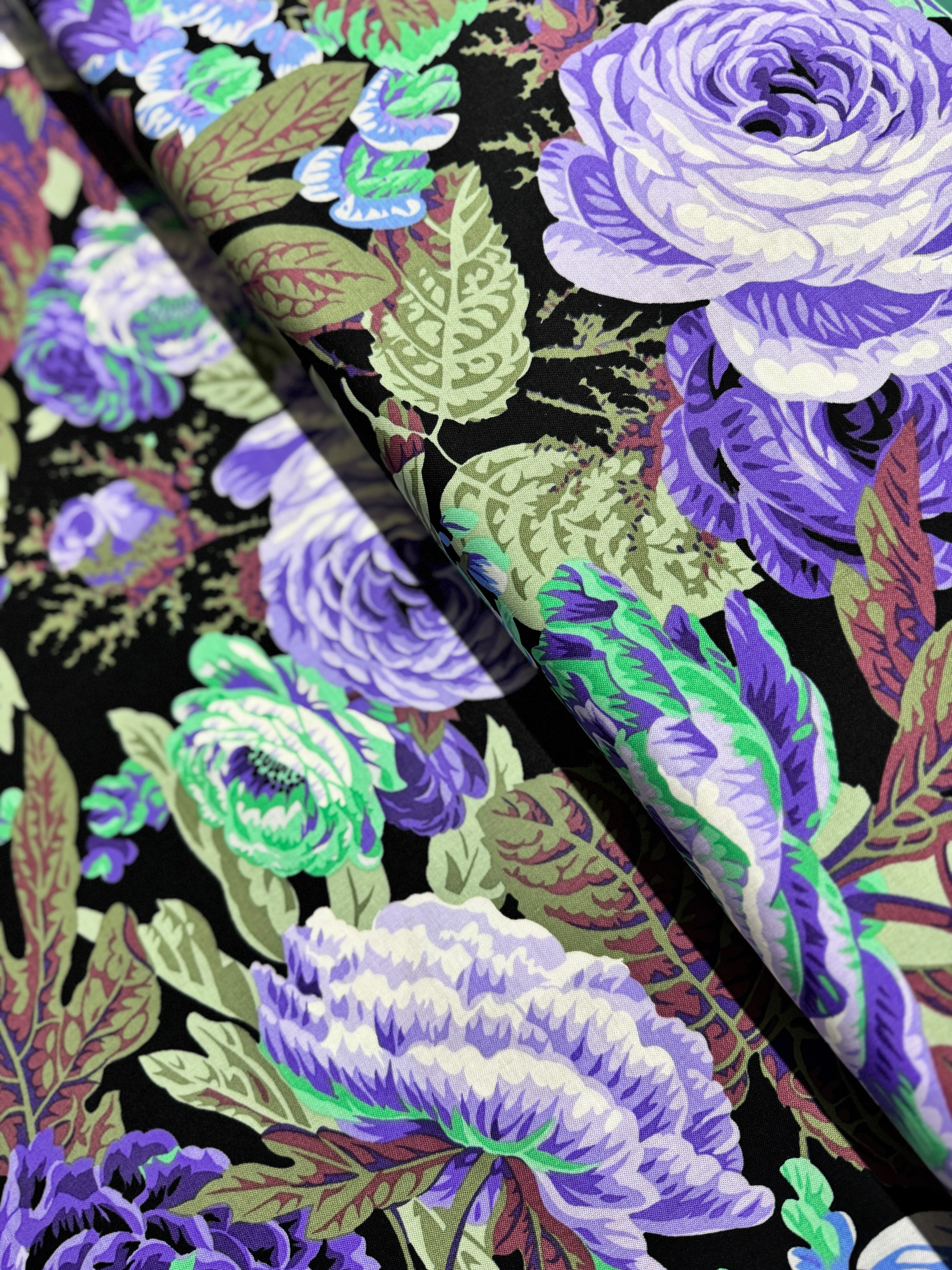 Kaffe Fassett Collective - Floral Burst - Purple Yardage