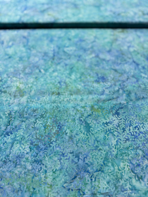 Fat Quarter - Sea Foam - Leaf Vine - Shades of Turquoise Batik