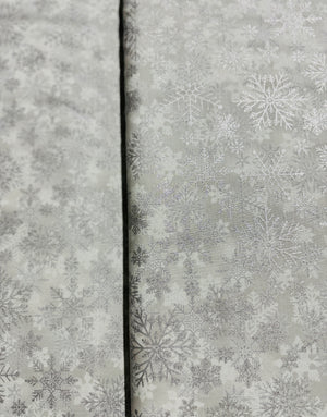 Winter's Eve - Snowflakes Frost/Silver Metallic Yardage