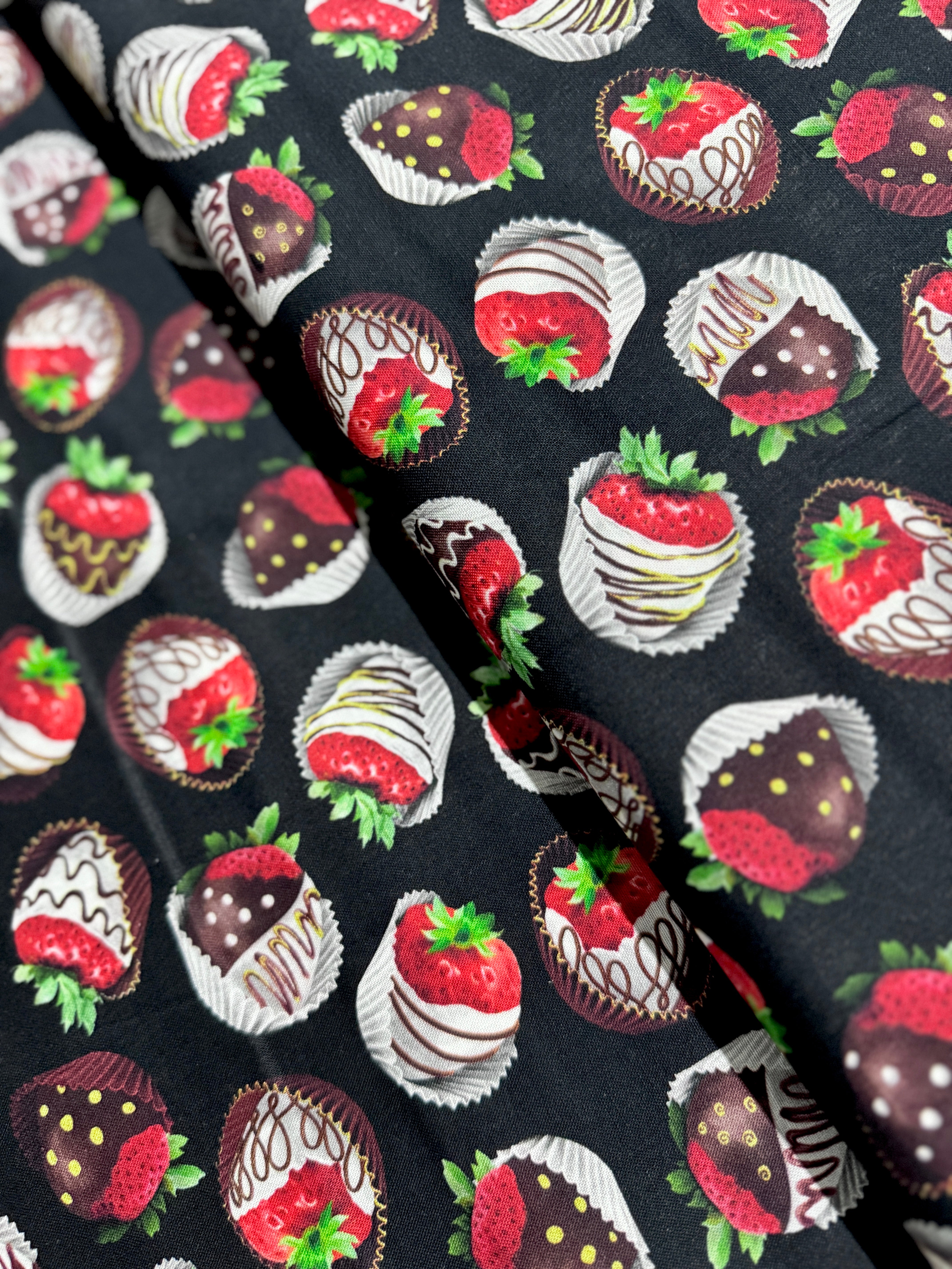 Chocolicious - Strawberry Delight Black Yardage