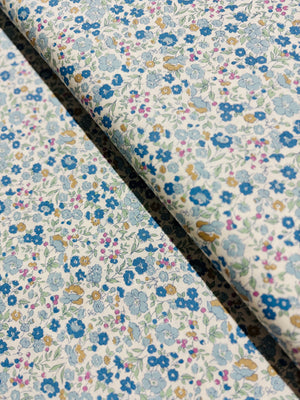 Sevenberry Petite Garden - Blooms Blue Yardage