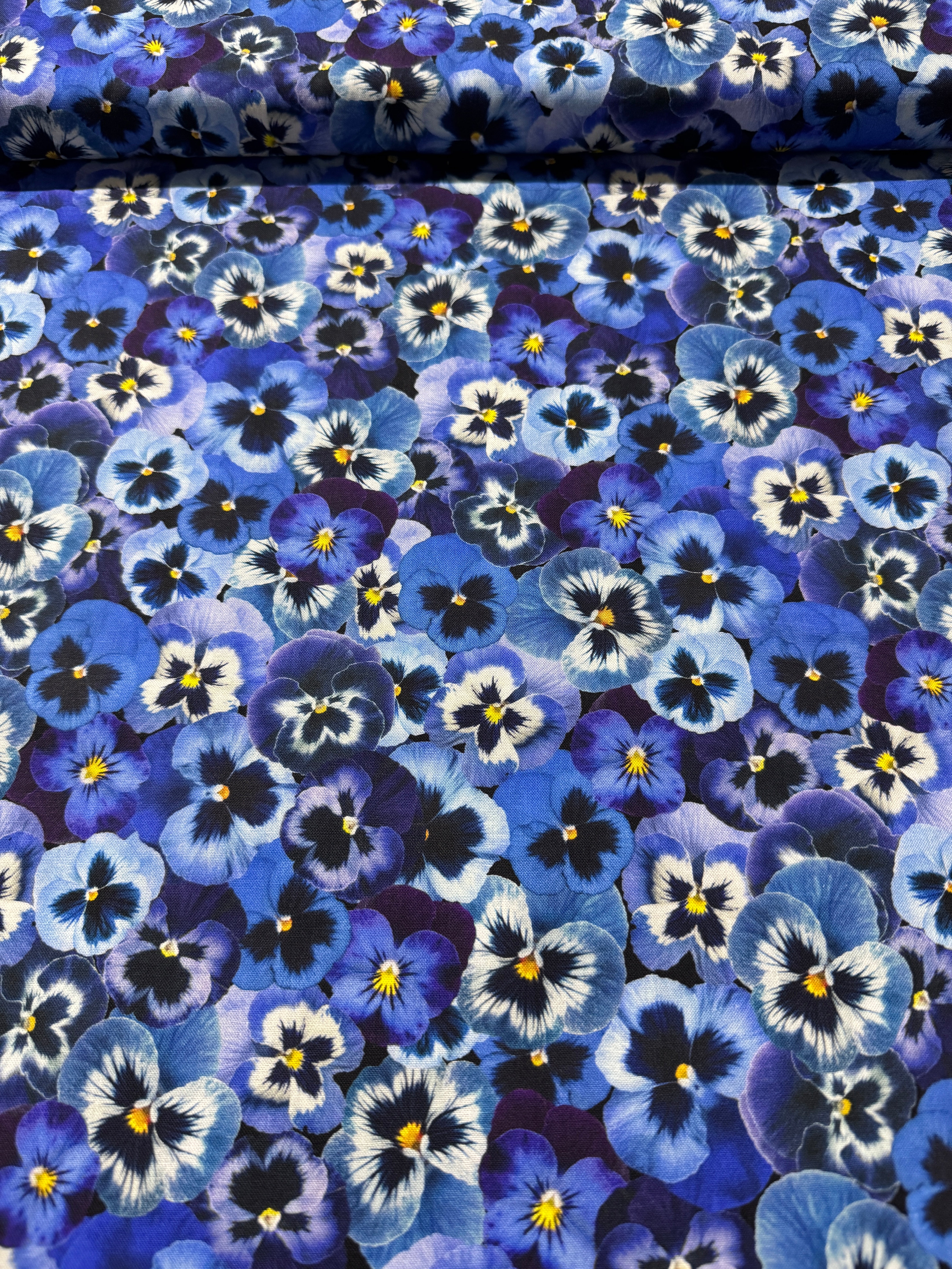 Pansy Paradise - Packed Pansy Yardage