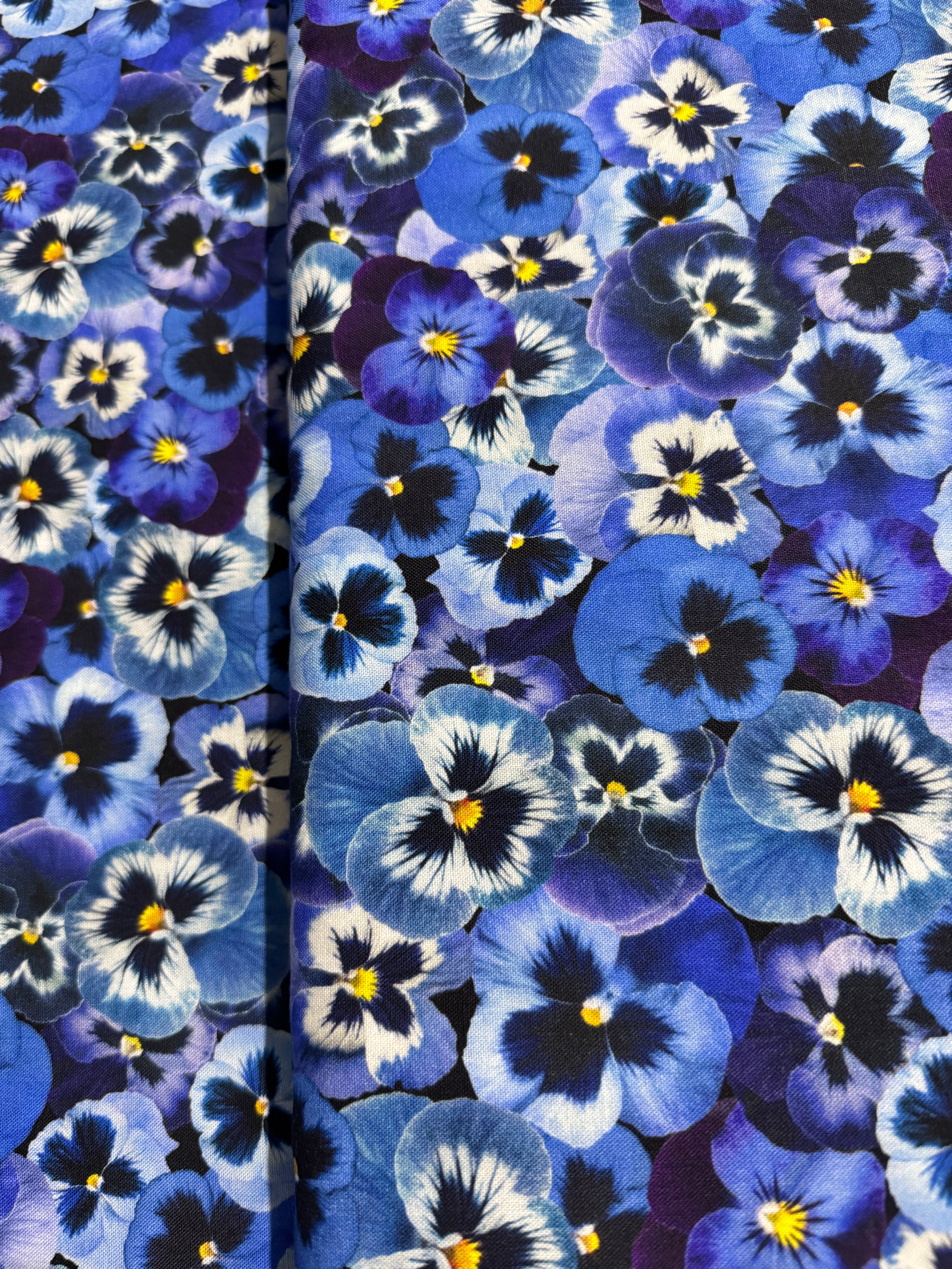 Pansy Paradise - Packed Pansy Yardage