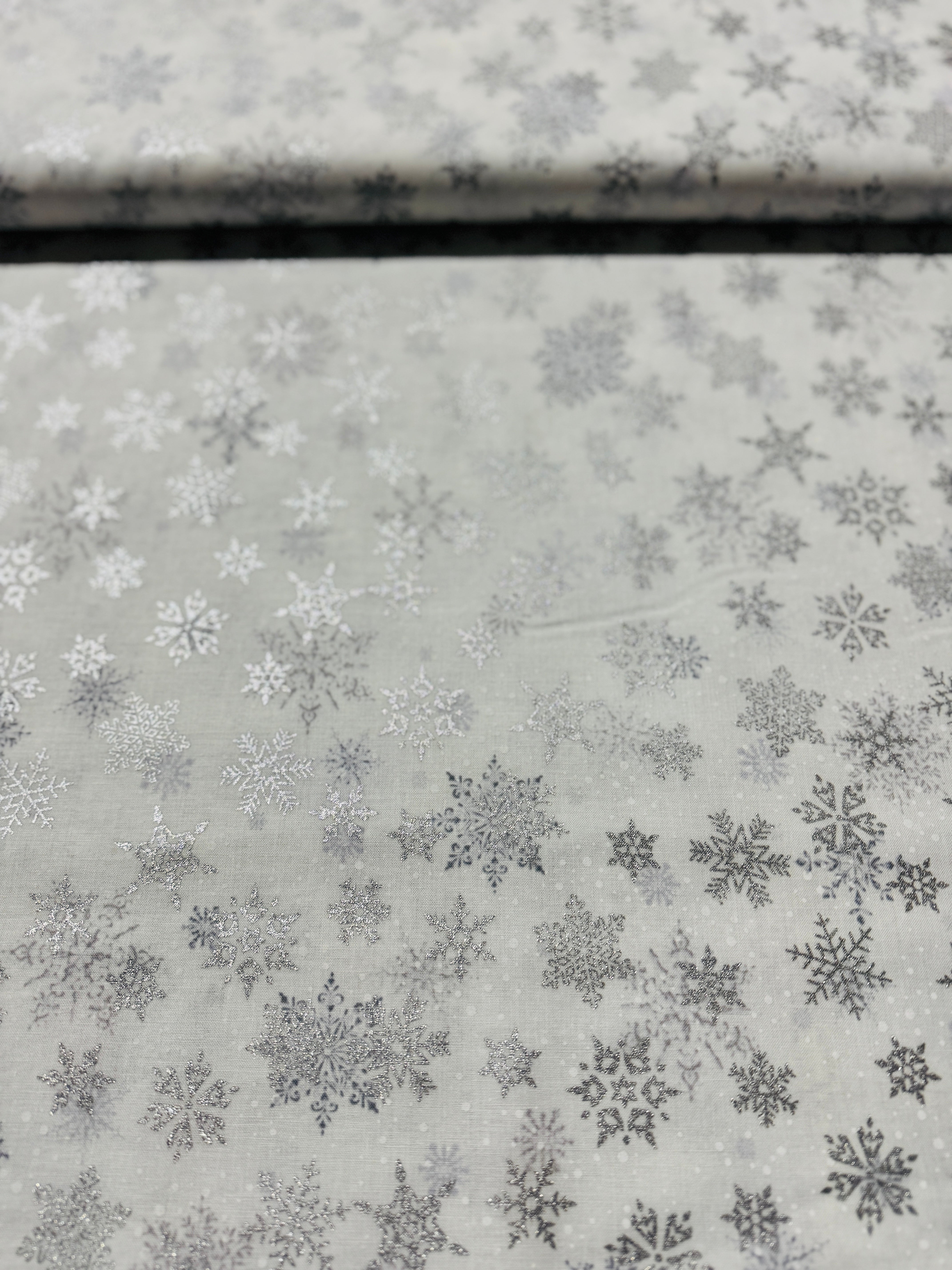 Whispering Woods Snow/Silver Metallic Yardage