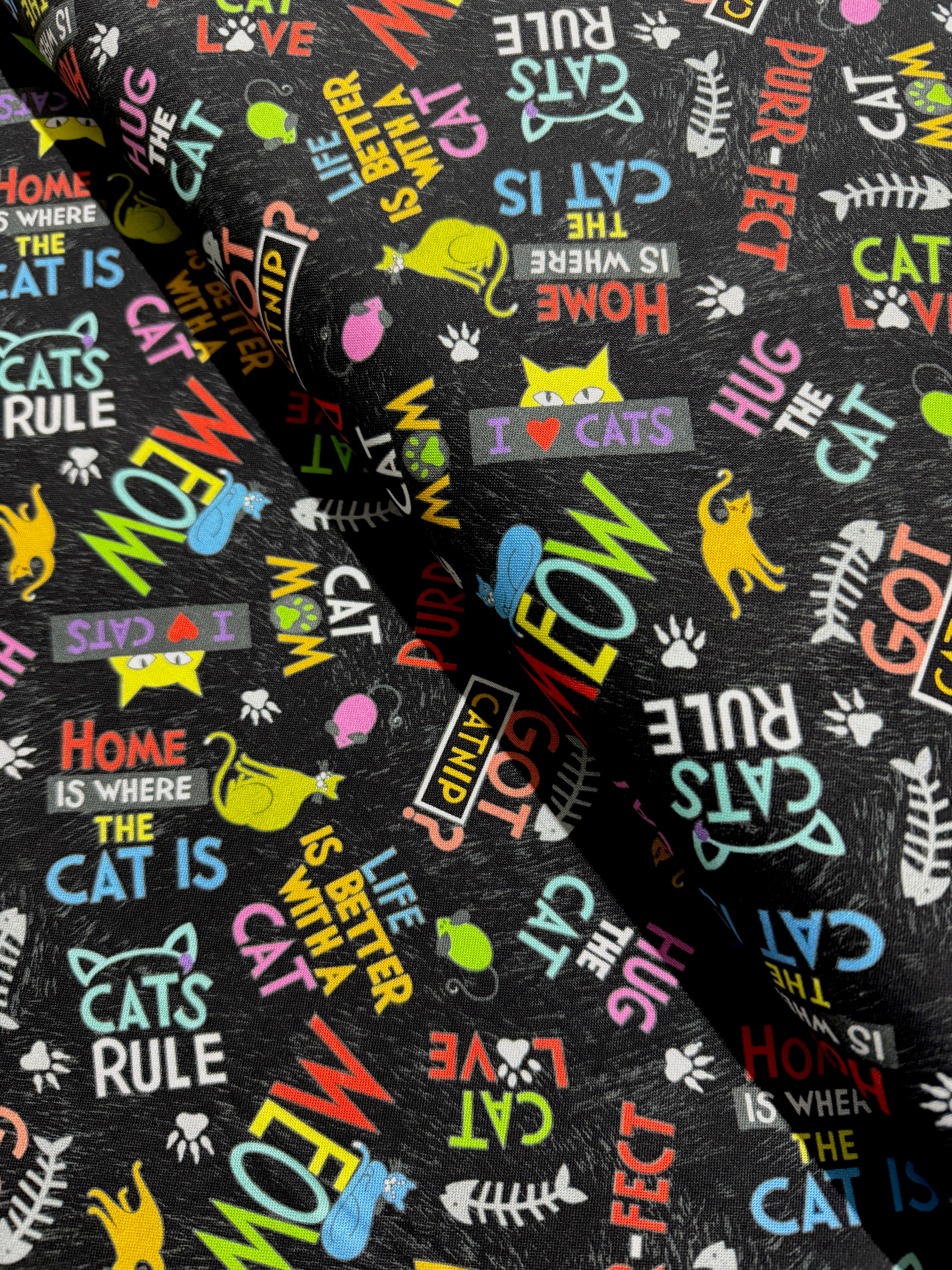 Kool Kats - Cool Cats Text Yardage