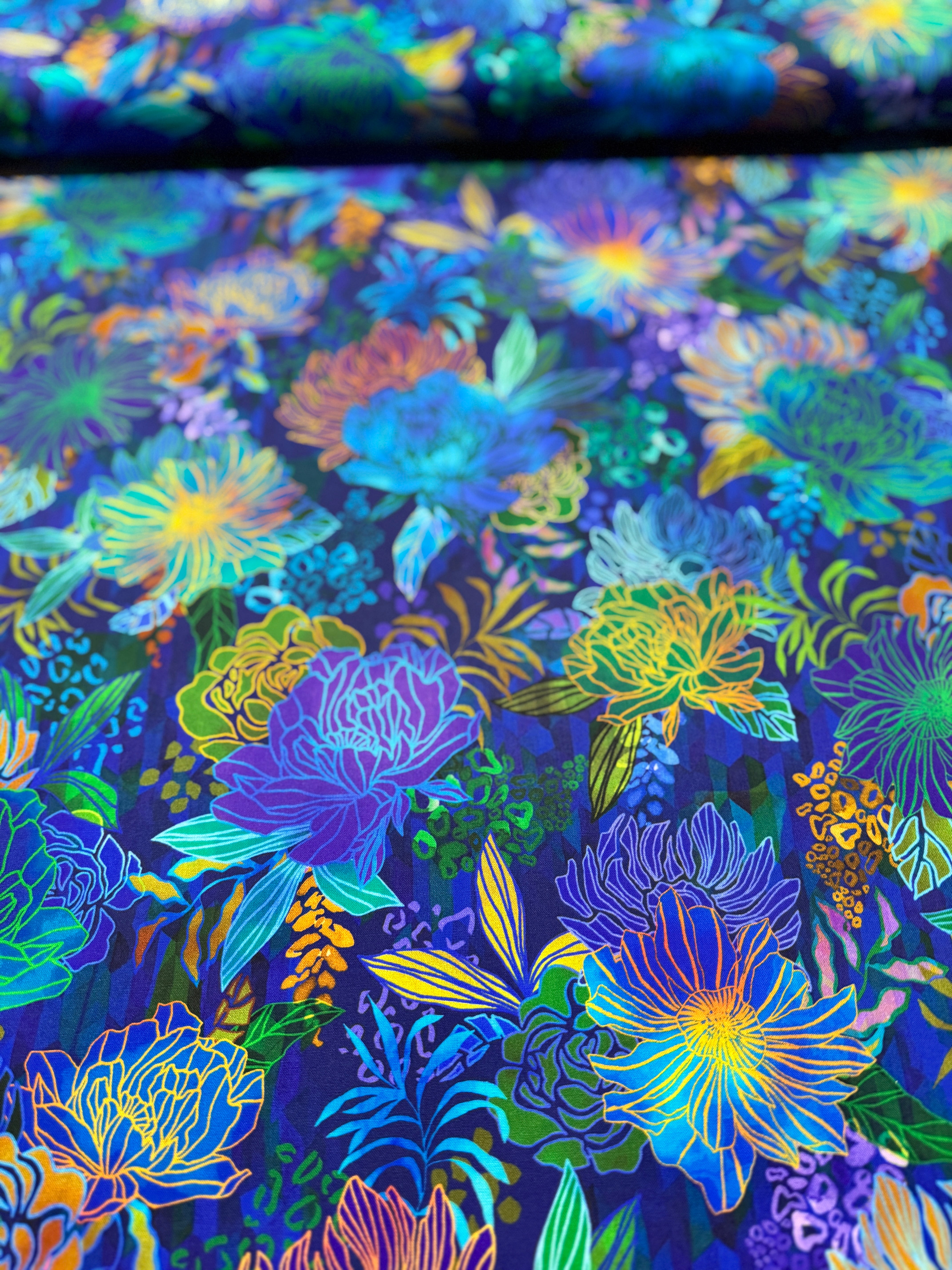 Midnight In The Junge - Flowers Midnight Yardage