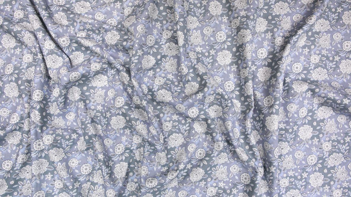 Earth Magic - Flower Dream - Stardust Fabric