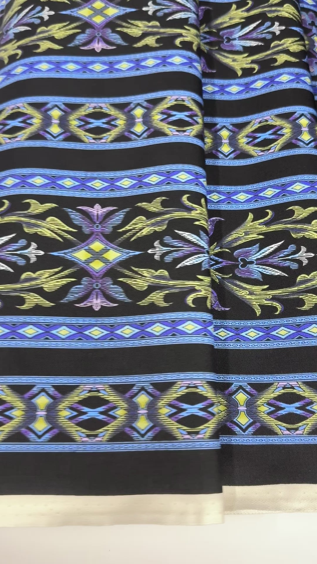 Floral Fantasy - Border Cobalt by Jinny Beyer