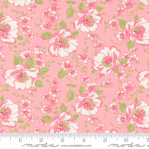 Grace - Focal Romantic Pastel Roses Pink