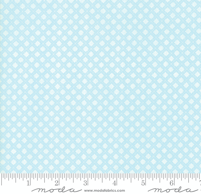 Finnegan Floral Stitch Light Blue - Moda 