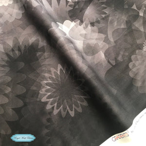 Moda - Gradients 2 Onyx Blooms Black fabric