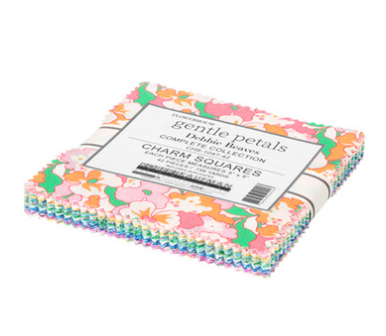 Kaufman - Flowerhouse Gentle Petals Charm Pack