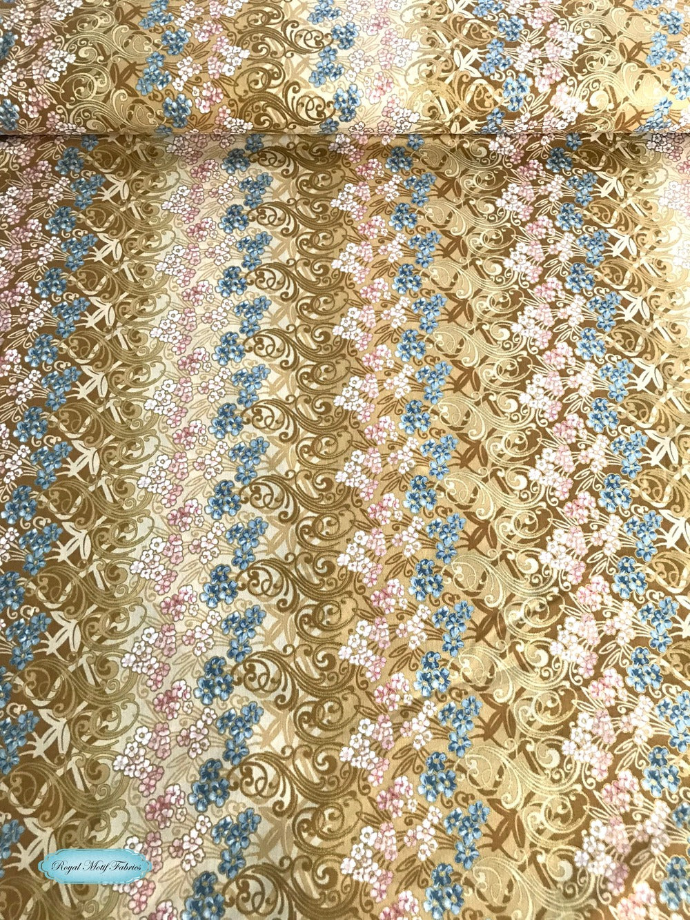 Fairy Briar Metallic Cream/Gold Yardage